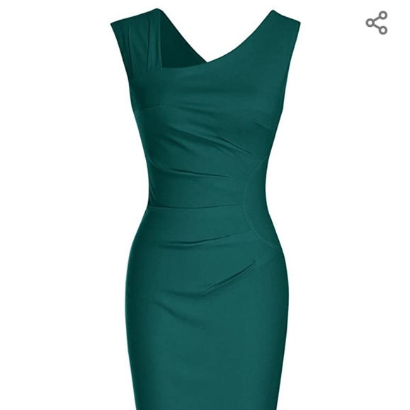 Muxxn Dresses & Skirts - Green Vintage Pencil Dress